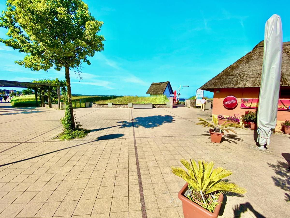 Casa Raphael Direkt Am Scharbeutzer Strand Exterior foto